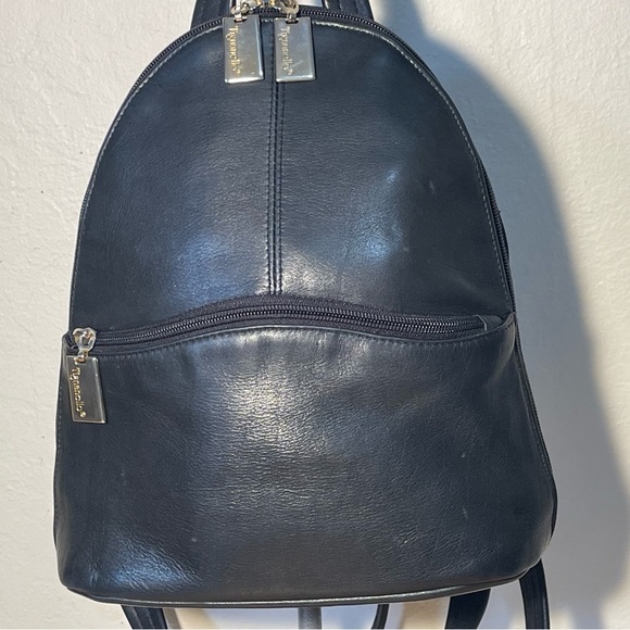 Tignanello black leather small backpack main image 8